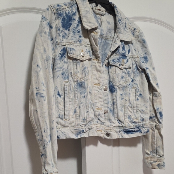 Free People Blue Tie-Dye Jean Jacket - Picture 3 of 10